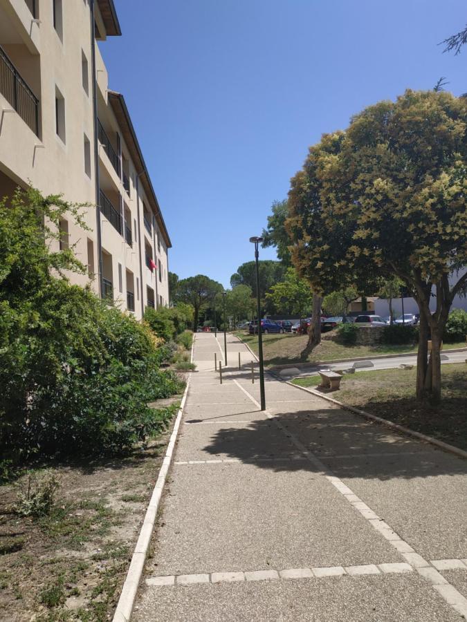 Sejour Evasion A Uzes Apartment Exterior photo