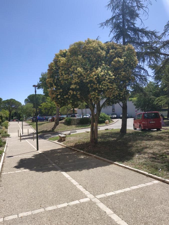 Sejour Evasion A Uzes Apartment Exterior photo